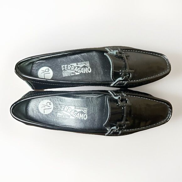 SALVATORE FERRAGAMO Black Patent Leather Horsebit Driving Loafers Women's 7.5 2A - Picture 6 of 13